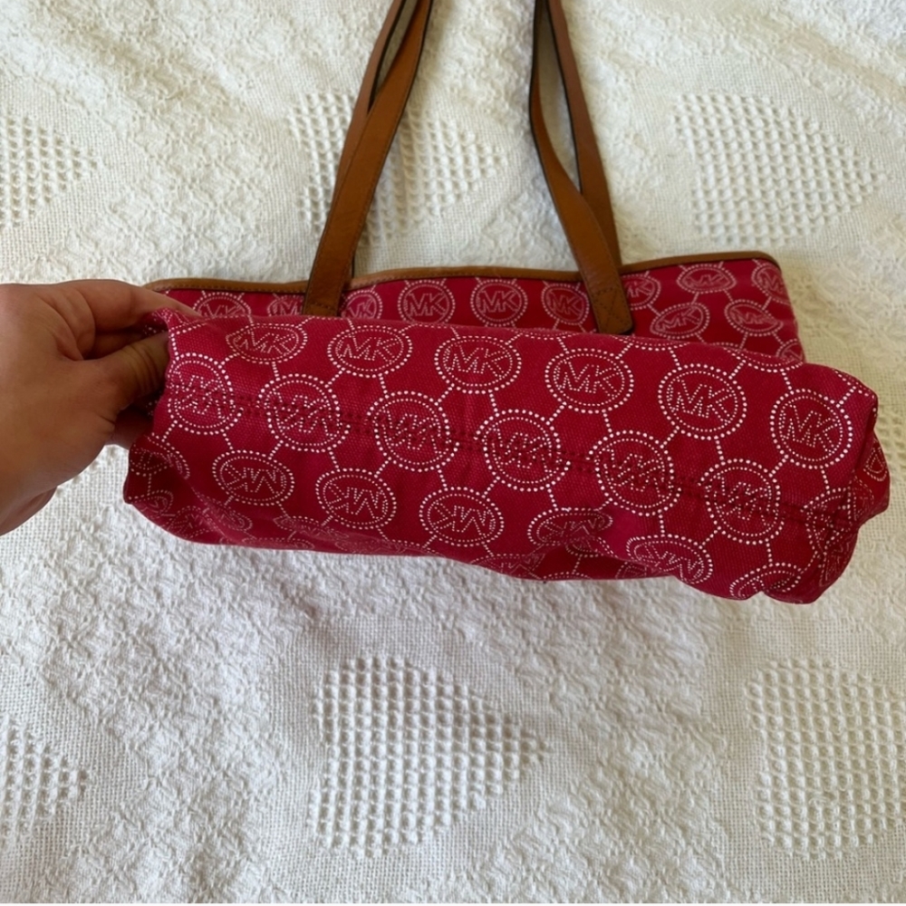 MICHAEL KORS Red Signature Logo Bag - Picture 6 of 8